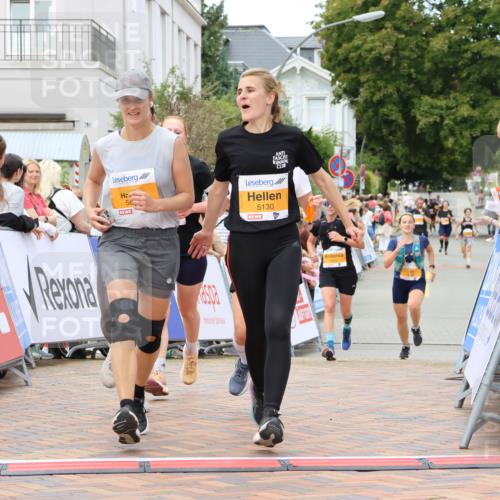 31.08.2025 - 21. Blankeneser Heldenlauf Strokosch-Dieckow http://msf.ph/oto/8698984 31.08.2025 12:47:21 Ziel 5529, 5532, 5295, 5316, 5687, 5780, 5130, 5820 meine-sportfotos.de
