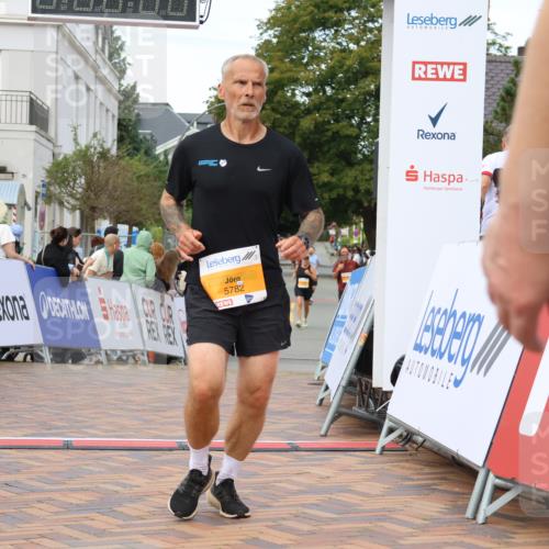 31.08.2025 - 21. Blankeneser Heldenlauf Strokosch-Dieckow http://msf.ph/oto/8699021 31.08.2025 12:59:06 Ziel 5782, 5447 meine-sportfotos.de