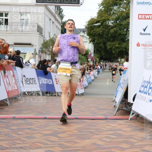 31.08.2025 - 21. Blankeneser Heldenlauf Strokosch-Dieckow http://msf.ph/oto/8699043 31.08.2025 12:58:50 Ziel 5608 meine-sportfotos.de
