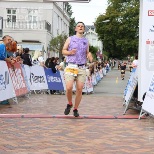 31.08.2025 - 21. Blankeneser Heldenlauf Strokosch-Dieckow http://msf.ph/oto/8699049 31.08.2025 12:58:50 Ziel 5608 meine-sportfotos.de
