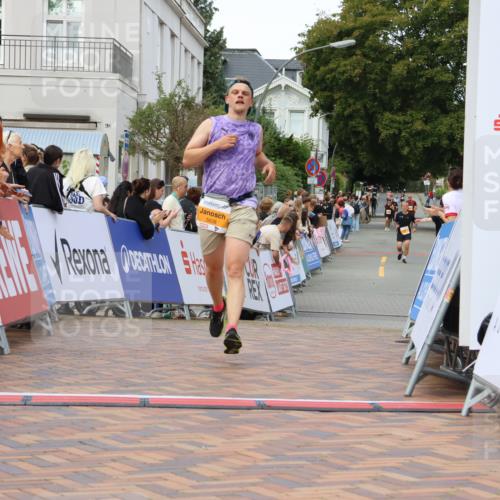 31.08.2025 - 21. Blankeneser Heldenlauf Strokosch-Dieckow http://msf.ph/oto/8699062 31.08.2025 12:58:49 Ziel 5608 meine-sportfotos.de