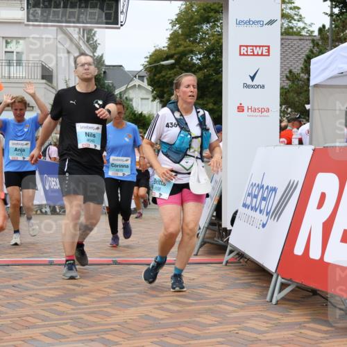 31.08.2025 - 21. Blankeneser Heldenlauf Strokosch-Dieckow http://msf.ph/oto/8699085 31.08.2025 12:46:25 Ziel 5105, 5313, 4270, 4271, 4040, 4108 meine-sportfotos.de
