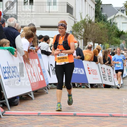 31.08.2025 - 21. Blankeneser Heldenlauf Strokosch-Dieckow http://msf.ph/oto/8699091 31.08.2025 12:46:20 Ziel 5839, 5313, 4040, 4108 meine-sportfotos.de