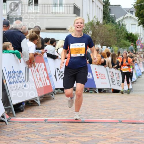 31.08.2025 - 21. Blankeneser Heldenlauf Strokosch-Dieckow http://msf.ph/oto/8699104 31.08.2025 12:46:16 Ziel 5839, 4156, 4125 meine-sportfotos.de