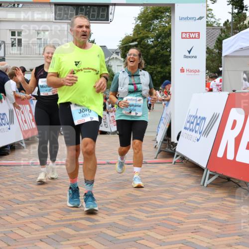 31.08.2025 - 21. Blankeneser Heldenlauf Strokosch-Dieckow http://msf.ph/oto/8699123 31.08.2025 12:46:08 Ziel 5119, 5644, 5333, 4314, 4156, 4125 meine-sportfotos.de