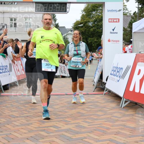 31.08.2025 - 21. Blankeneser Heldenlauf Strokosch-Dieckow http://msf.ph/oto/8699129 31.08.2025 12:46:08 Ziel 5119, 5644, 5333, 4314, 4156, 4125 meine-sportfotos.de