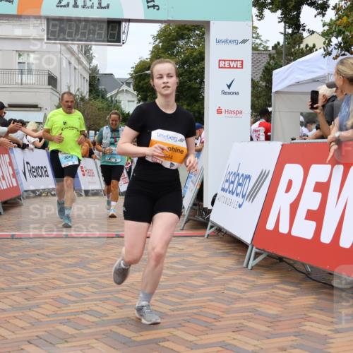 31.08.2025 - 21. Blankeneser Heldenlauf Strokosch-Dieckow http://msf.ph/oto/8699141 31.08.2025 12:46:06 Ziel 5119, 5644, 5333, 4314, 4156, 4125 meine-sportfotos.de