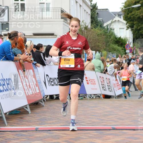 31.08.2025 - 21. Blankeneser Heldenlauf Strokosch-Dieckow http://msf.ph/oto/8699186 31.08.2025 12:58:00 Ziel 5348, 5358 meine-sportfotos.de