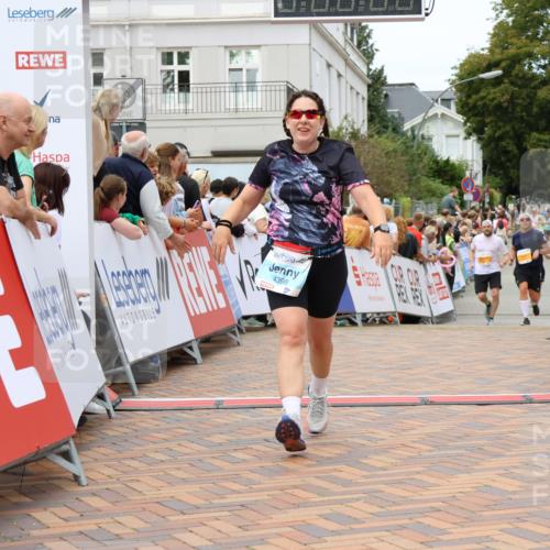 31.08.2025 - 21. Blankeneser Heldenlauf Strokosch-Dieckow http://msf.ph/oto/8699200 31.08.2025 12:45:43 Ziel 5200, 5801, 4398 meine-sportfotos.de