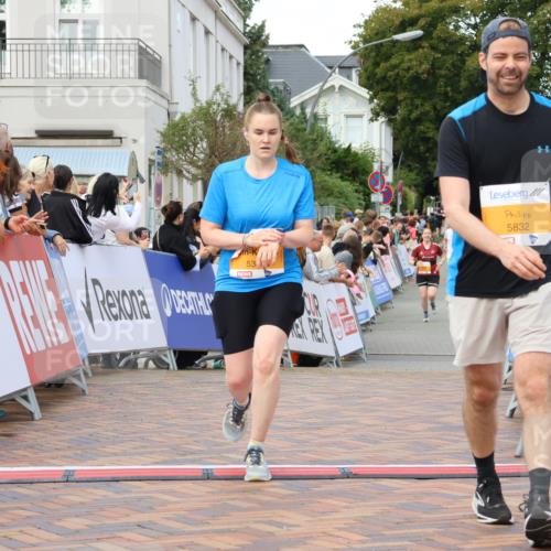 31.08.2025 - 21. Blankeneser Heldenlauf Strokosch-Dieckow http://msf.ph/oto/8699215 31.08.2025 12:57:53 Ziel 5832, 5358 meine-sportfotos.de