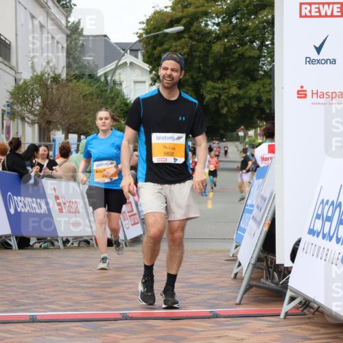 31.08.2025 - 21. Blankeneser Heldenlauf Strokosch-Dieckow http://msf.ph/oto/8699228 31.08.2025 12:57:51 Ziel 5832, 5358 meine-sportfotos.de
