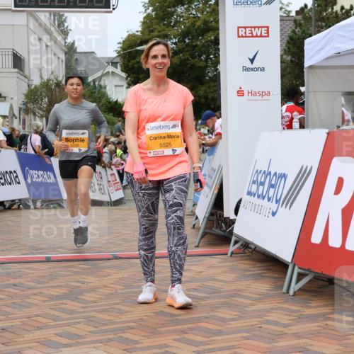 31.08.2025 - 21. Blankeneser Heldenlauf Strokosch-Dieckow http://msf.ph/oto/8699242 31.08.2025 12:45:36 Ziel 5723, 5200, 5713, 5525 meine-sportfotos.de