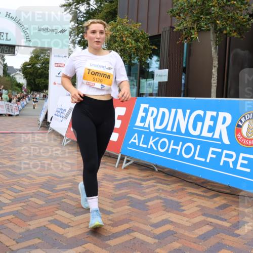 31.08.2025 - 21. Blankeneser Heldenlauf Strokosch-Dieckow http://msf.ph/oto/8699244 31.08.2025 12:57:40 Ziel 5120 meine-sportfotos.de