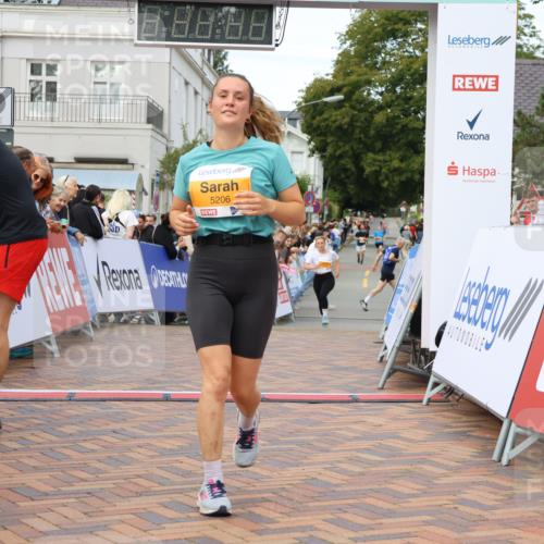 31.08.2025 - 21. Blankeneser Heldenlauf Strokosch-Dieckow http://msf.ph/oto/8699256 31.08.2025 12:57:32 Ziel 5206, 5558, 4052 meine-sportfotos.de
