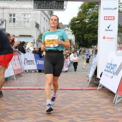 31.08.2025 - 21. Blankeneser Heldenlauf Strokosch-Dieckow http://msf.ph/oto/8699258 31.08.2025 12:57:32 Ziel 5206, 5558, 4052 meine-sportfotos.de