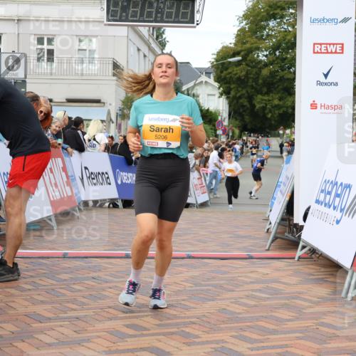 31.08.2025 - 21. Blankeneser Heldenlauf Strokosch-Dieckow http://msf.ph/oto/8699262 31.08.2025 12:57:32 Ziel 5206, 5558, 4052 meine-sportfotos.de