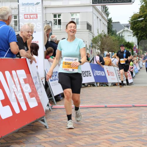 31.08.2025 - 21. Blankeneser Heldenlauf Strokosch-Dieckow http://msf.ph/oto/8699276 31.08.2025 12:45:26 Ziel 5164, 5713, 5724, 5286 meine-sportfotos.de