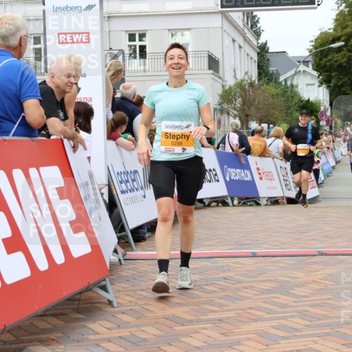 31.08.2025 - 21. Blankeneser Heldenlauf Strokosch-Dieckow http://msf.ph/oto/8699283 31.08.2025 12:45:26 Ziel 5164, 5713, 5724, 5286 meine-sportfotos.de