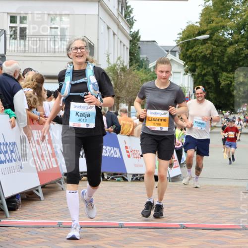 31.08.2025 - 21. Blankeneser Heldenlauf Strokosch-Dieckow http://msf.ph/oto/8699351 31.08.2025 12:44:48 Ziel 5706, 5053, 4262, 4263, 4087, 4088, 4012 meine-sportfotos.de