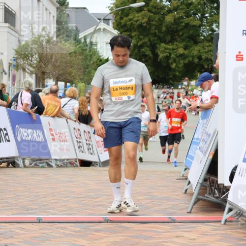 31.08.2025 - 21. Blankeneser Heldenlauf Strokosch-Dieckow http://msf.ph/oto/8699388 31.08.2025 12:44:37 Ziel 5300 meine-sportfotos.de