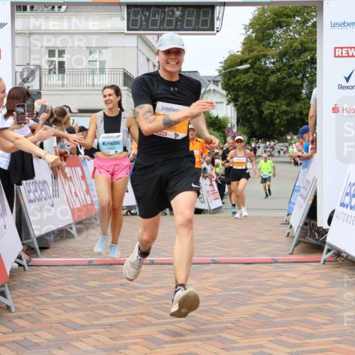 31.08.2025 - 21. Blankeneser Heldenlauf Strokosch-Dieckow http://msf.ph/oto/8699470 31.08.2025 12:43:47 Ziel 5519, 5826, 5363, 5583, 5491, 4402 meine-sportfotos.de