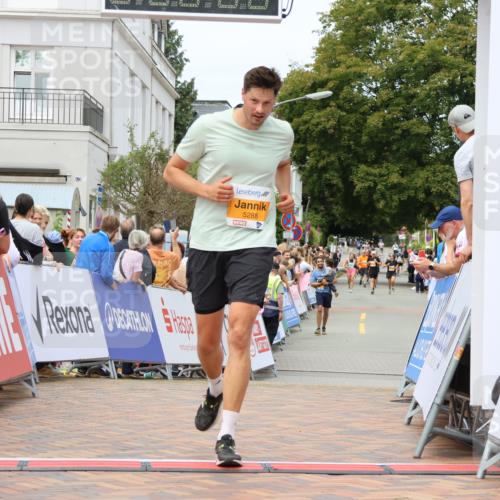 31.08.2025 - 21. Blankeneser Heldenlauf Strokosch-Dieckow http://msf.ph/oto/8699530 31.08.2025 12:43:20 Ziel 5288, 5686 meine-sportfotos.de