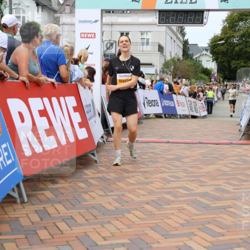 31.08.2025 - 21. Blankeneser Heldenlauf Strokosch-Dieckow http://msf.ph/oto/8699539 31.08.2025 12:43:13 Ziel 5686, 5607 meine-sportfotos.de