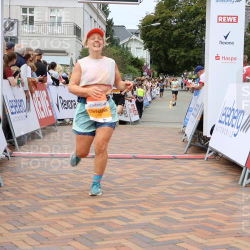 31.08.2025 - 21. Blankeneser Heldenlauf Strokosch-Dieckow http://msf.ph/oto/8699565 31.08.2025 12:43:09 Ziel 5686, 5607, 4096, 4110 meine-sportfotos.de