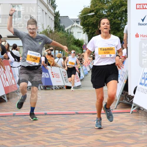 31.08.2025 - 21. Blankeneser Heldenlauf Strokosch-Dieckow http://msf.ph/oto/8699605 31.08.2025 12:42:54 Ziel 5245, 5513, 5317, 5735, 4154 meine-sportfotos.de
