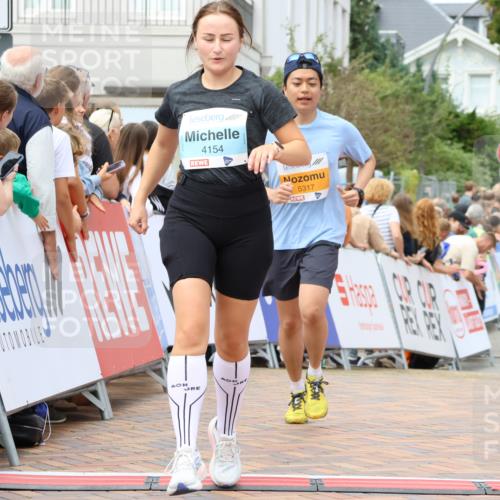 31.08.2025 - 21. Blankeneser Heldenlauf Strokosch-Dieckow http://msf.ph/oto/8699615 31.08.2025 12:42:48 Ziel 5317, 5067, 4154 meine-sportfotos.de