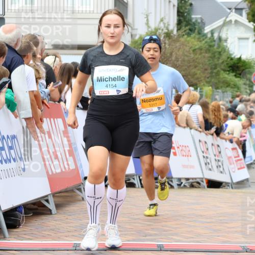 31.08.2025 - 21. Blankeneser Heldenlauf Strokosch-Dieckow http://msf.ph/oto/8699617 31.08.2025 12:42:48 Ziel 5317, 5067, 4154 meine-sportfotos.de
