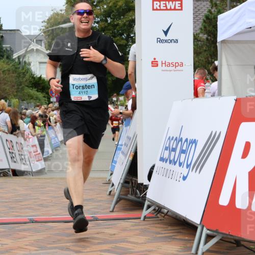 31.08.2025 - 21. Blankeneser Heldenlauf Strokosch-Dieckow http://msf.ph/oto/8699653 31.08.2025 12:42:29 Ziel 4112 meine-sportfotos.de