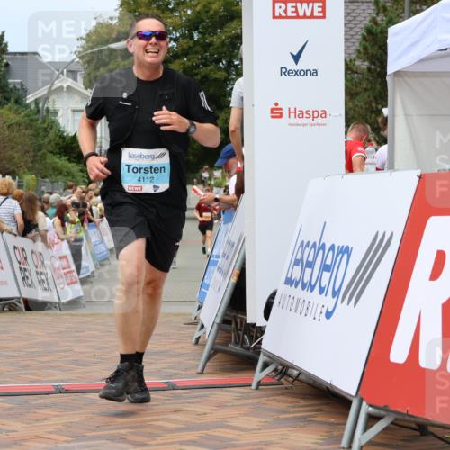 31.08.2025 - 21. Blankeneser Heldenlauf Strokosch-Dieckow http://msf.ph/oto/8699655 31.08.2025 12:42:29 Ziel 4112 meine-sportfotos.de
