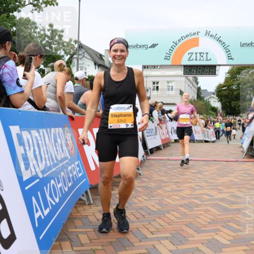 31.08.2025 - 21. Blankeneser Heldenlauf Strokosch-Dieckow http://msf.ph/oto/8699672 31.08.2025 12:42:16 Ziel 5131, 5321, 5194, 5312, 5476, 4148 meine-sportfotos.de