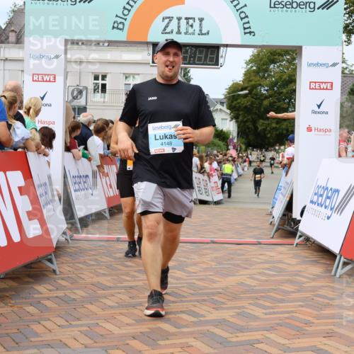 31.08.2025 - 21. Blankeneser Heldenlauf Strokosch-Dieckow http://msf.ph/oto/8699689 31.08.2025 12:42:13 Ziel 5131, 5321, 5755, 5451, 5194, 5312, 4148 meine-sportfotos.de