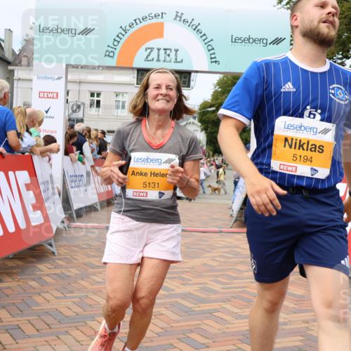 31.08.2025 - 21. Blankeneser Heldenlauf Strokosch-Dieckow http://msf.ph/oto/8699699 31.08.2025 12:42:11 Ziel 5131, 5755, 5451, 5194, 5312, 4148 meine-sportfotos.de