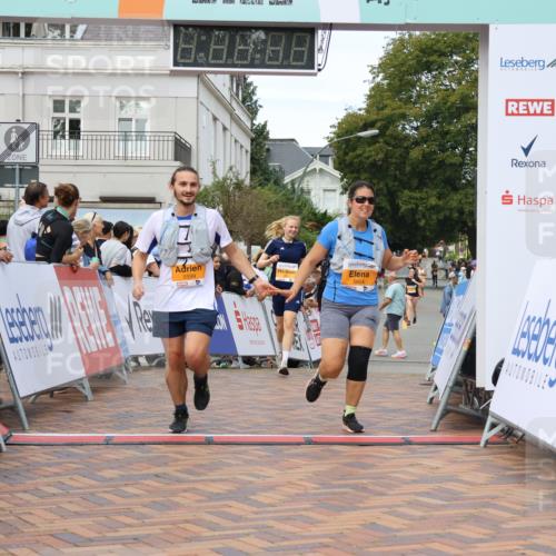 31.08.2025 - 21. Blankeneser Heldenlauf Strokosch-Dieckow http://msf.ph/oto/8699739 31.08.2025 12:55:21 Ziel 5047, 5048, 5793, 5599, 5604 meine-sportfotos.de