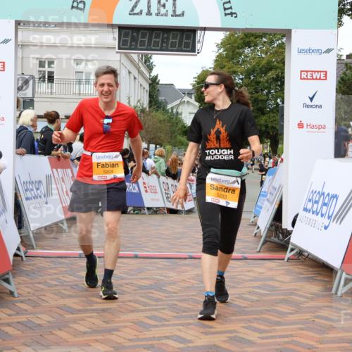 31.08.2025 - 21. Blankeneser Heldenlauf Strokosch-Dieckow http://msf.ph/oto/8699788 31.08.2025 12:54:58 Ziel 5203, 5204, 5534 meine-sportfotos.de