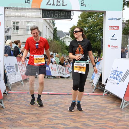 31.08.2025 - 21. Blankeneser Heldenlauf Strokosch-Dieckow http://msf.ph/oto/8699795 31.08.2025 12:54:58 Ziel 5203, 5204, 5534 meine-sportfotos.de