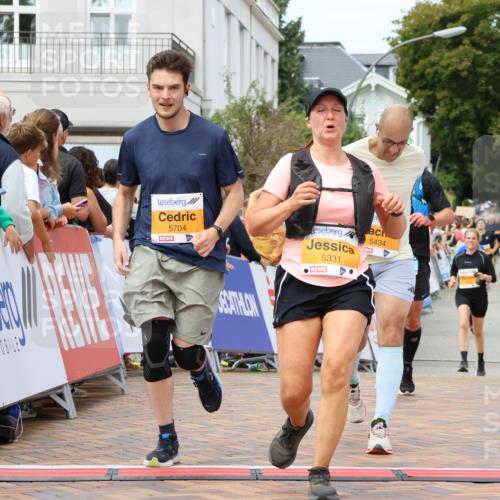31.08.2025 - 21. Blankeneser Heldenlauf Strokosch-Dieckow http://msf.ph/oto/8699814 31.08.2025 12:41:32 Ziel 5434, 5704, 5810, 5331, 5829, 4238 meine-sportfotos.de