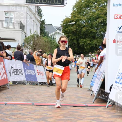 31.08.2025 - 21. Blankeneser Heldenlauf Strokosch-Dieckow http://msf.ph/oto/8699847 31.08.2025 12:41:28 Ziel 5704, 5810, 5331, 5829 meine-sportfotos.de