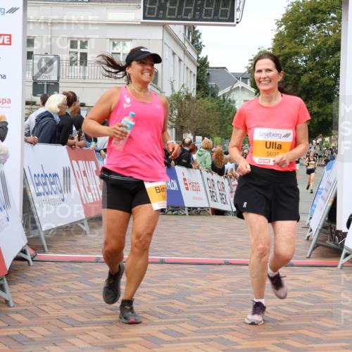 31.08.2025 - 21. Blankeneser Heldenlauf Strokosch-Dieckow http://msf.ph/oto/8699860 31.08.2025 12:54:39 Ziel 5696, 5695 meine-sportfotos.de