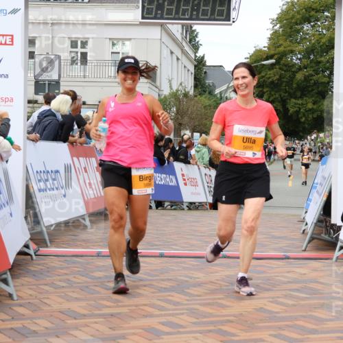 31.08.2025 - 21. Blankeneser Heldenlauf Strokosch-Dieckow http://msf.ph/oto/8699873 31.08.2025 12:54:38 Ziel 5696, 5695 meine-sportfotos.de
