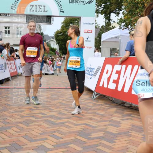 31.08.2025 - 21. Blankeneser Heldenlauf Strokosch-Dieckow http://msf.ph/oto/8699920 31.08.2025 12:41:03 Ziel 5362, 5360, 5616, 5677, 5678, 4011, 4028 meine-sportfotos.de