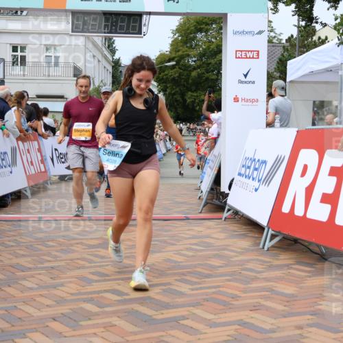 31.08.2025 - 21. Blankeneser Heldenlauf Strokosch-Dieckow http://msf.ph/oto/8699943 31.08.2025 12:41:02 Ziel 5362, 5360, 5408, 5616, 5677, 5678, 4011, 4028 meine-sportfotos.de