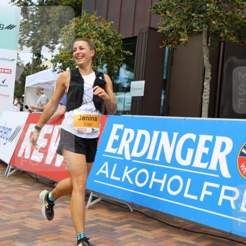 31.08.2025 - 21. Blankeneser Heldenlauf Strokosch-Dieckow http://msf.ph/oto/8699958 31.08.2025 12:40:57 Ziel 5362, 5360, 5408, 5752, 5616, 4011, 4028 meine-sportfotos.de
