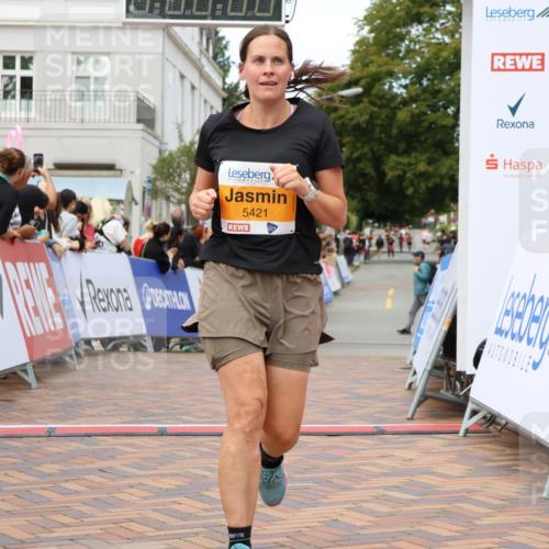 31.08.2025 - 21. Blankeneser Heldenlauf Strokosch-Dieckow http://msf.ph/oto/8699968 31.08.2025 12:53:52 Ziel 5421, 5549 meine-sportfotos.de
