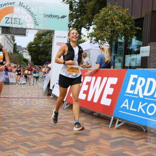 31.08.2025 - 21. Blankeneser Heldenlauf Strokosch-Dieckow http://msf.ph/oto/8699971 31.08.2025 12:40:57 Ziel 5362, 5360, 5408, 5752, 5616, 4011, 4028 meine-sportfotos.de