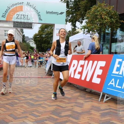 31.08.2025 - 21. Blankeneser Heldenlauf Strokosch-Dieckow http://msf.ph/oto/8699975 31.08.2025 12:40:57 Ziel 5362, 5360, 5408, 5752, 5616, 4011, 4028 meine-sportfotos.de