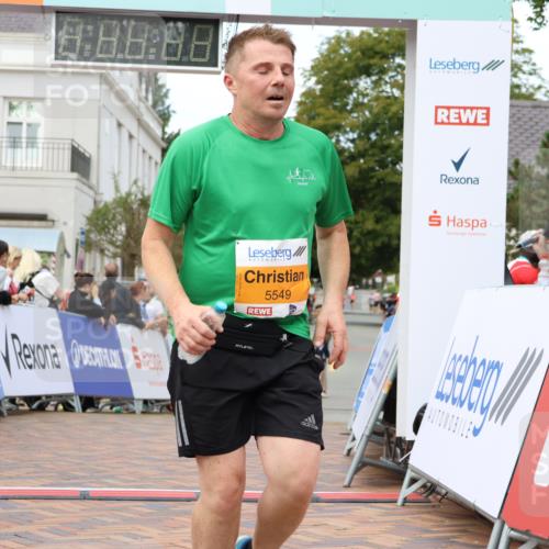 31.08.2025 - 21. Blankeneser Heldenlauf Strokosch-Dieckow http://msf.ph/oto/8699992 31.08.2025 12:53:46 Ziel 5549 meine-sportfotos.de